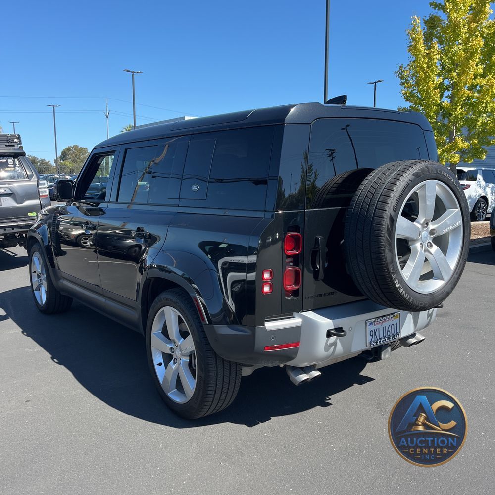 2024 Land Rover Defender 110 V8 P500 SE