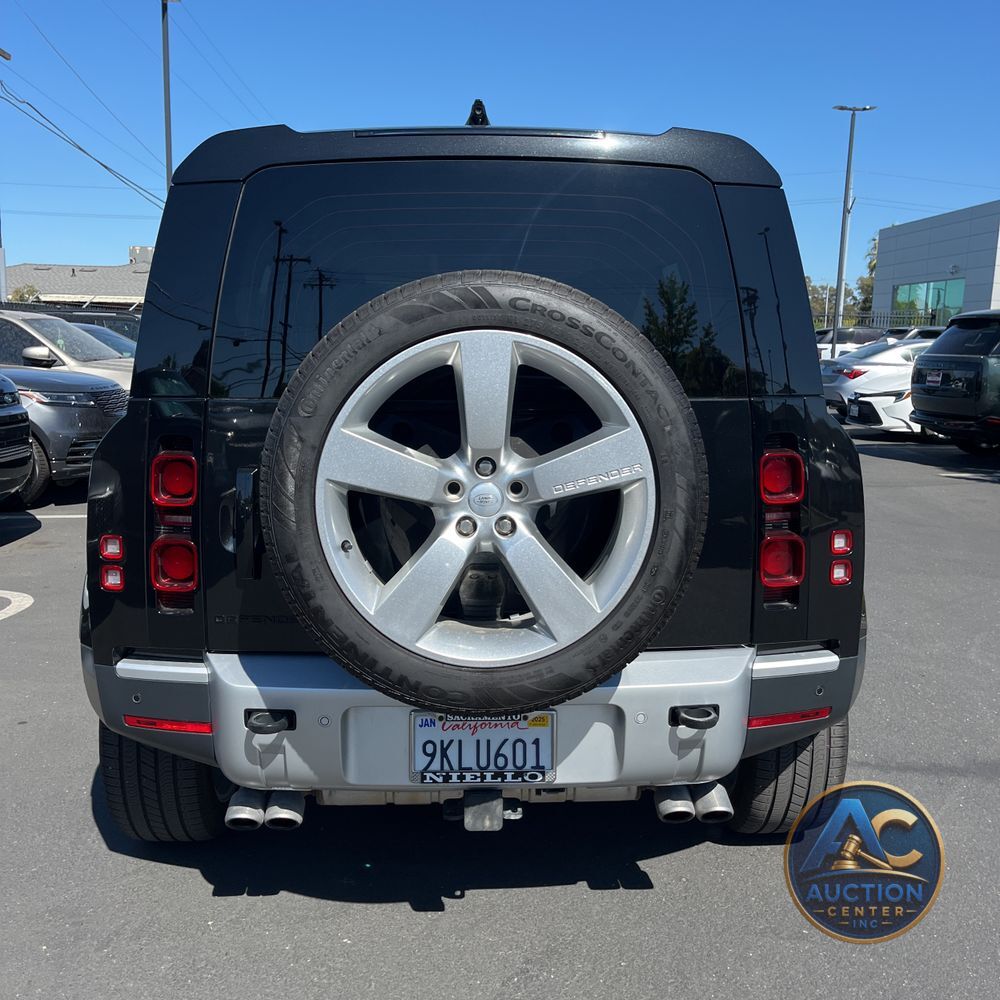 2024 Land Rover Defender 110 V8 P500 SE