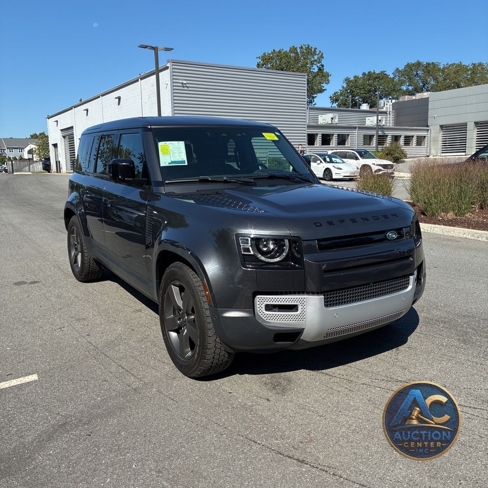 2024 Land Rover Defender 110 V8 P500 SE