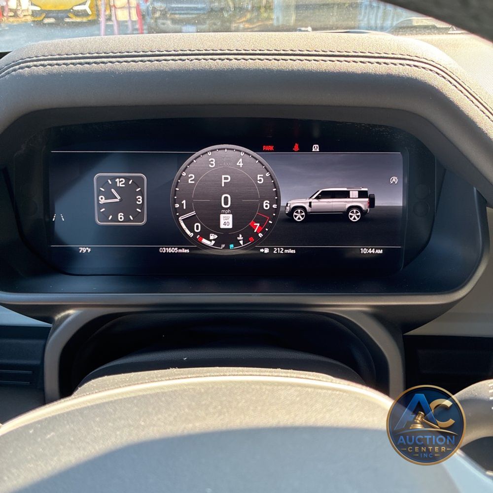 2024 Land Rover Defender 110 V8 P500 SE