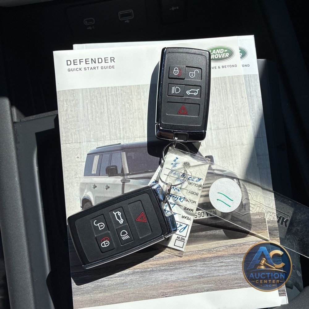 2024 Land Rover Defender 110 V8 P500 SE