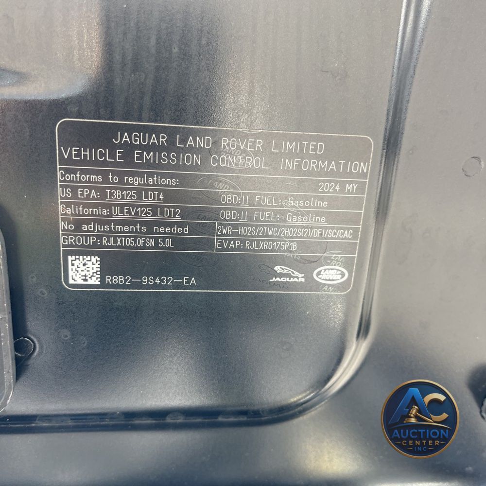 2024 Land Rover Defender 110 V8 P500 SE