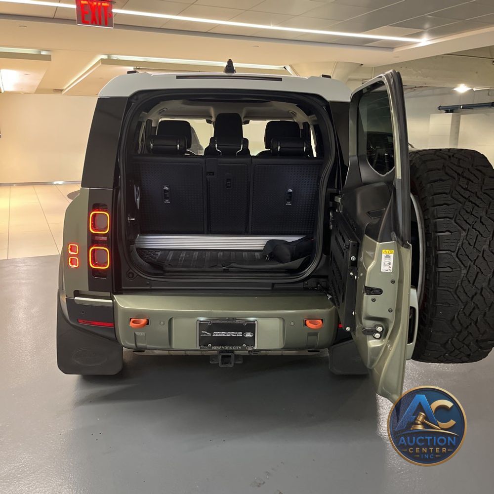 2021 Land Rover Defender 90 First Edition