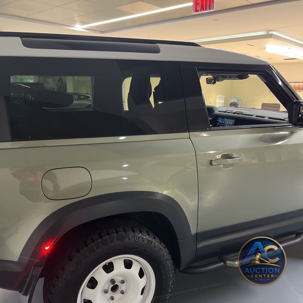 2021 Land Rover Defender 90 First Edition