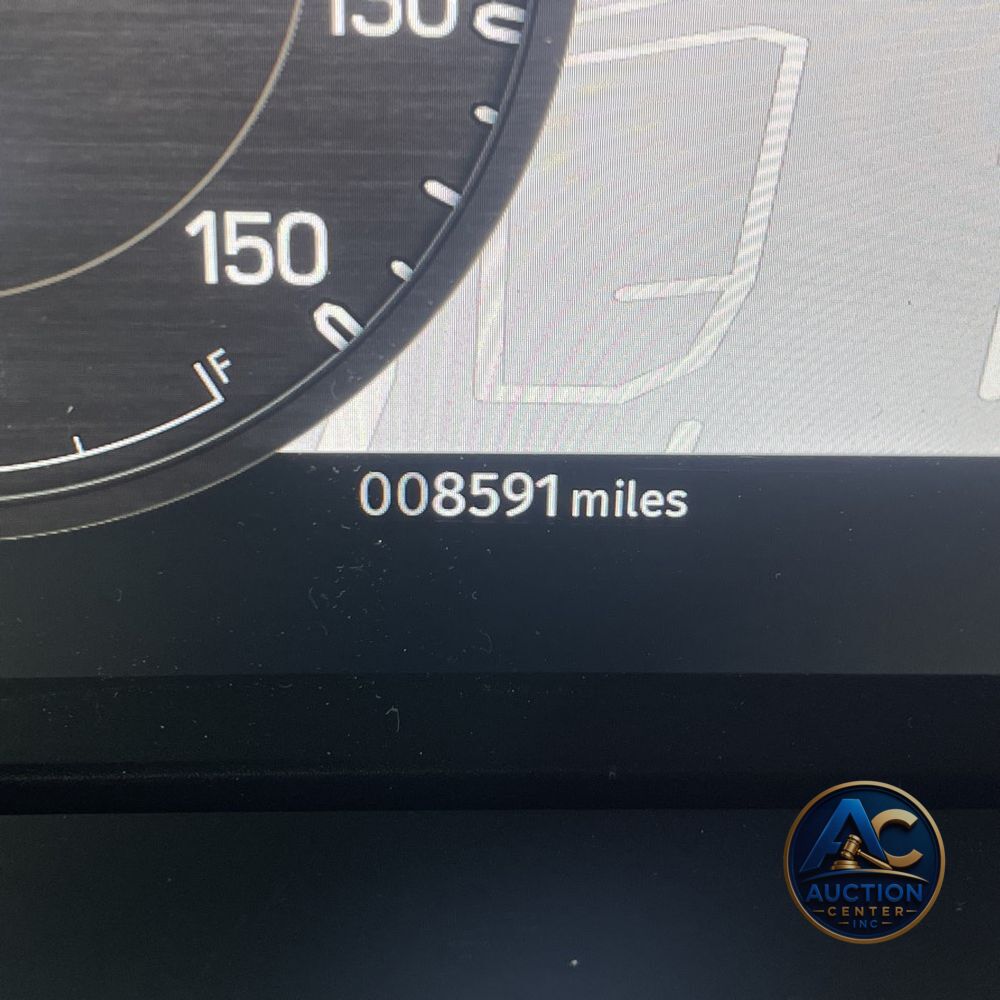 2024 Land Rover Defender 90 V8 Carpathian Edition