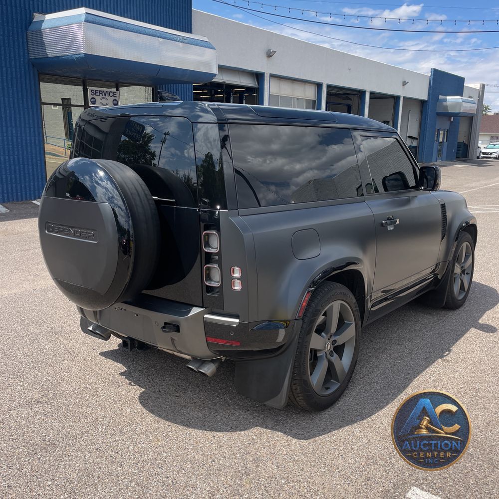 2024 Land Rover Defender 90 V8 Carpathian Edition
