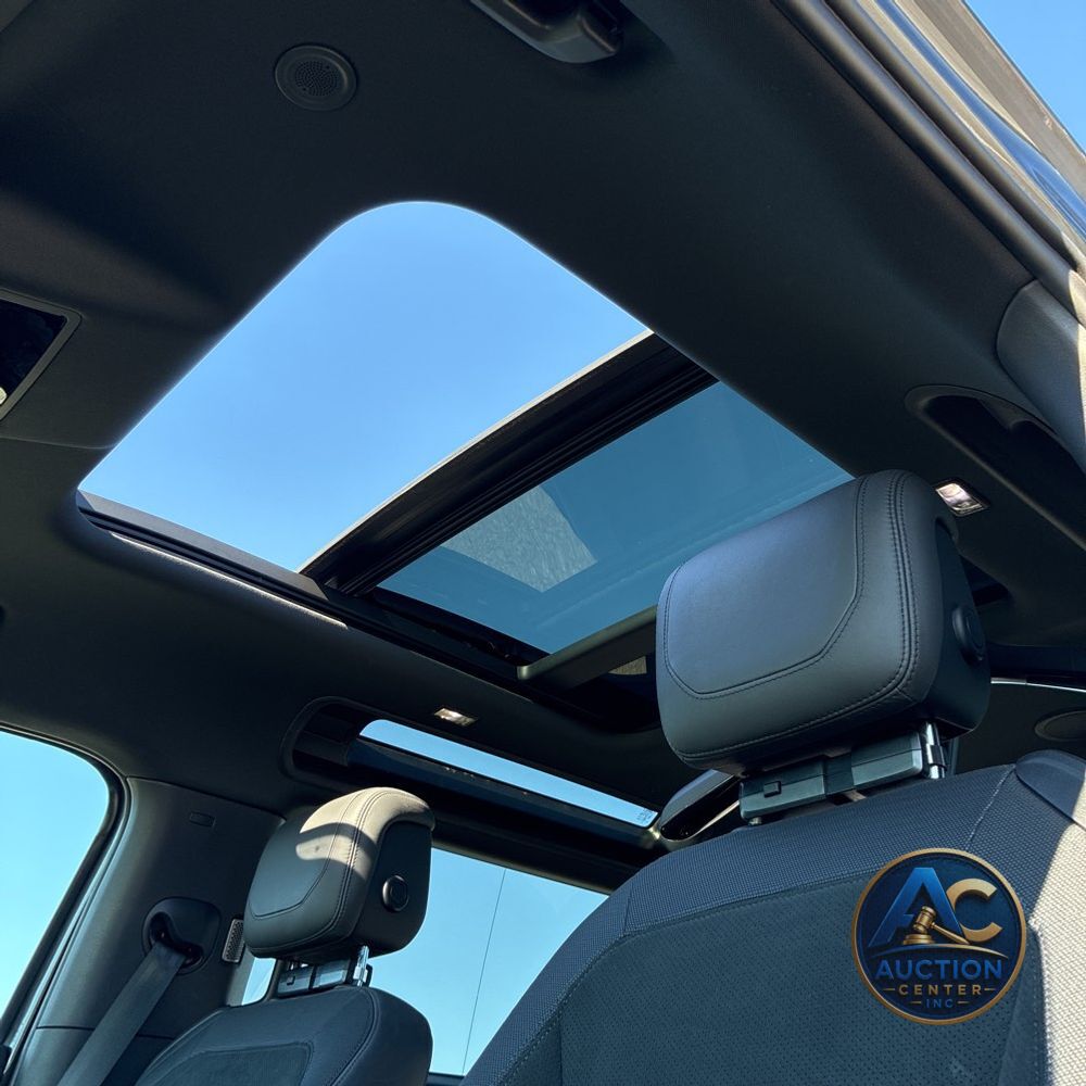 2024 Land Rover Defender 90 Carp Ed V8 P525