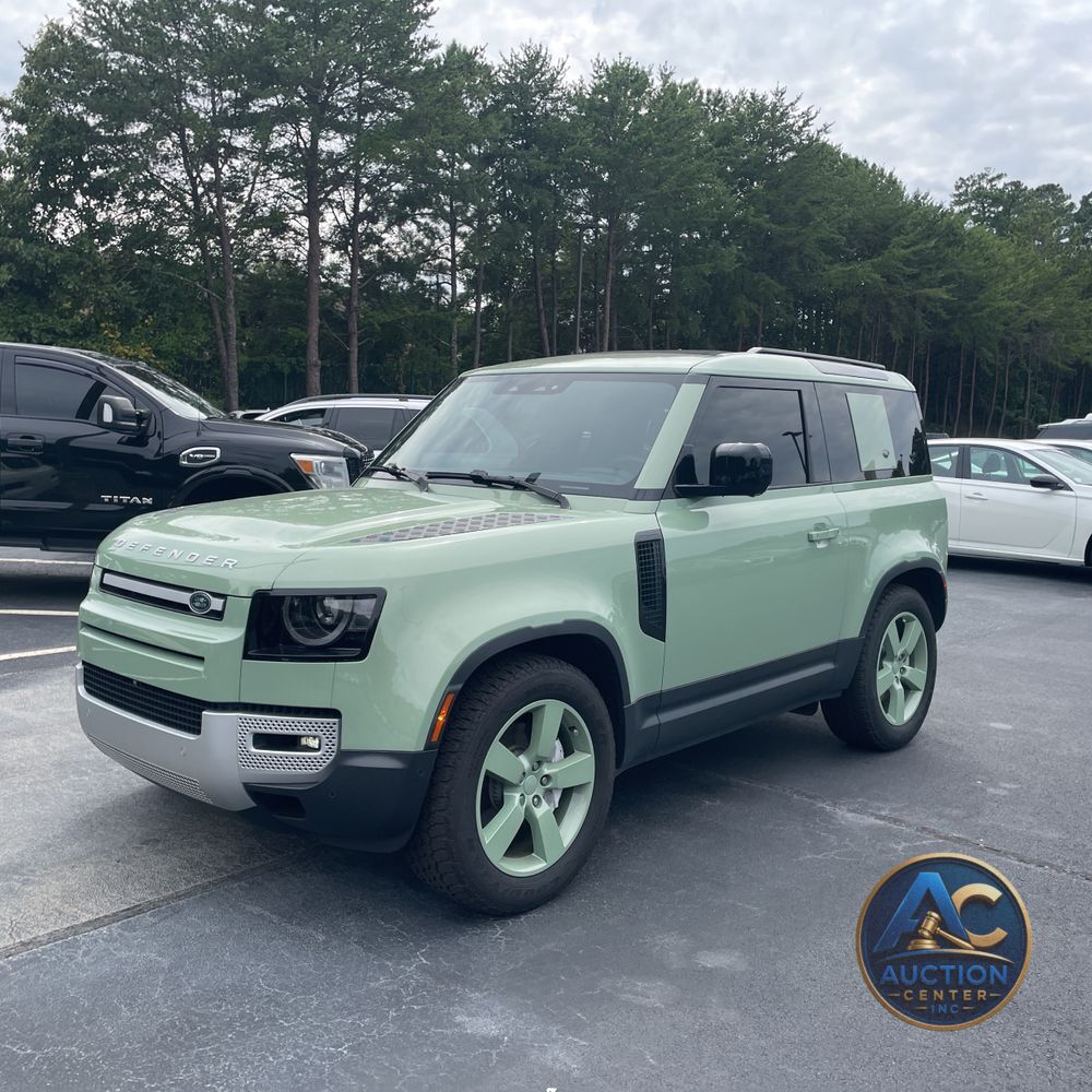 2023 Land Rover Defender 110 Standard