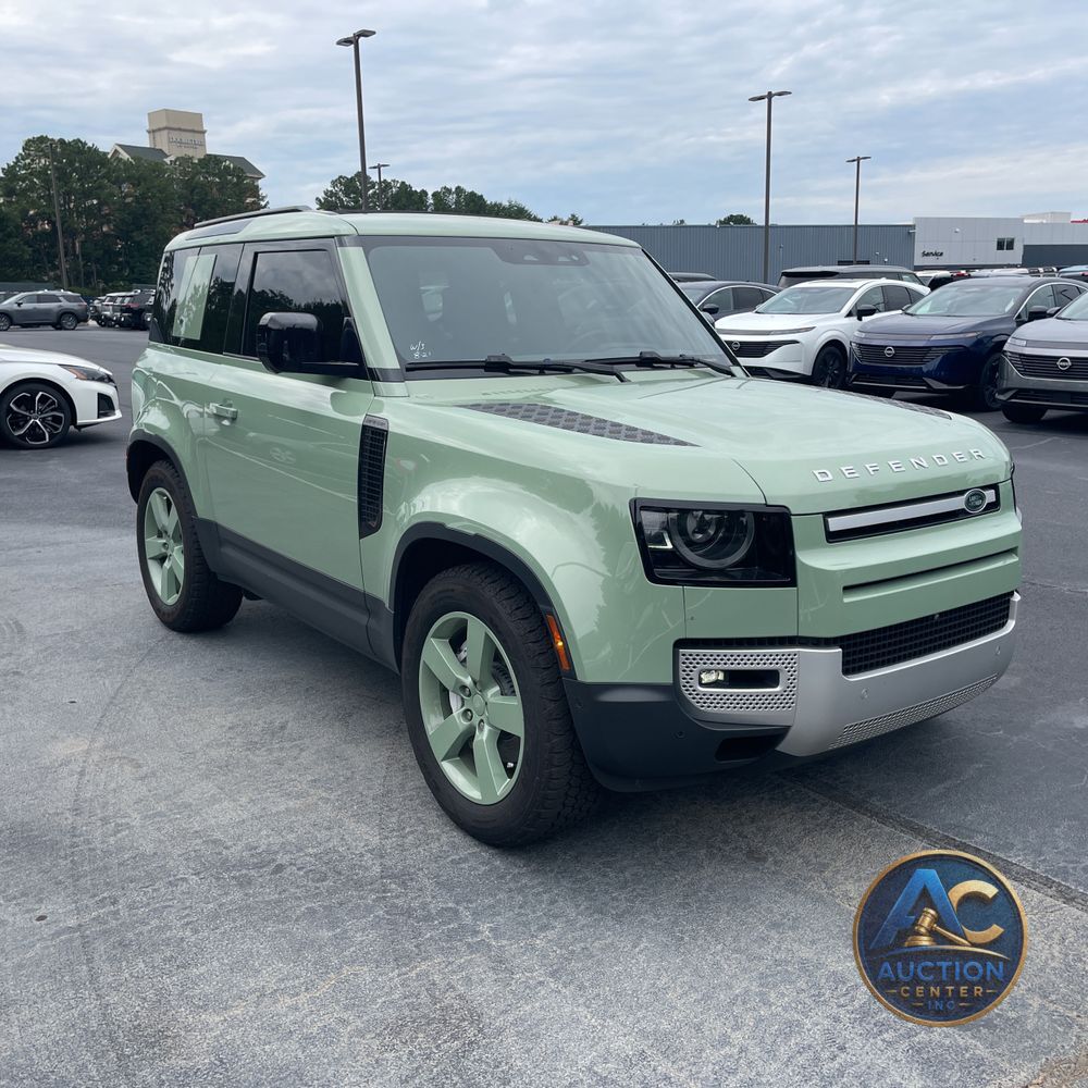 2023 Land Rover Defender 110 Standard
