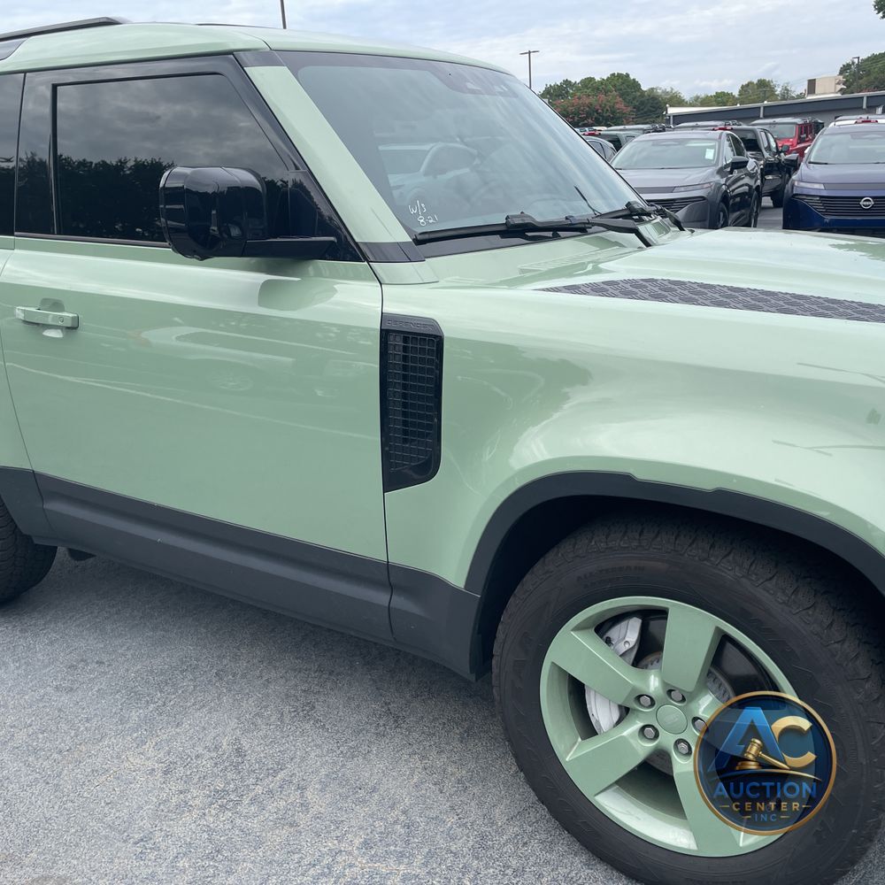 2023 Land Rover Defender 110 Standard