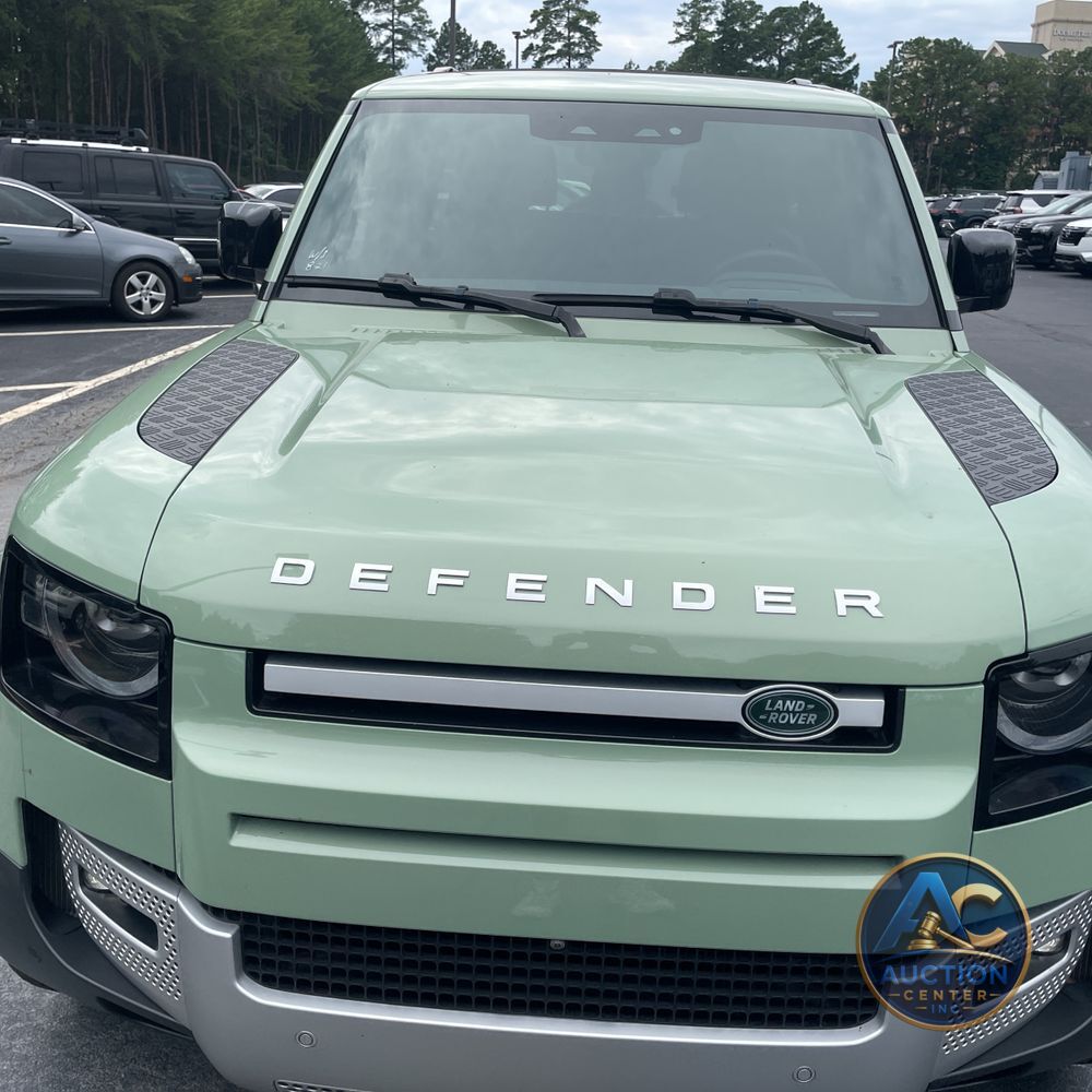 2023 Land Rover Defender 110 Standard