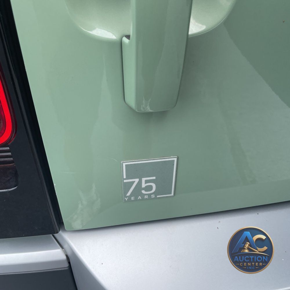 2023 Land Rover Defender 110 Standard