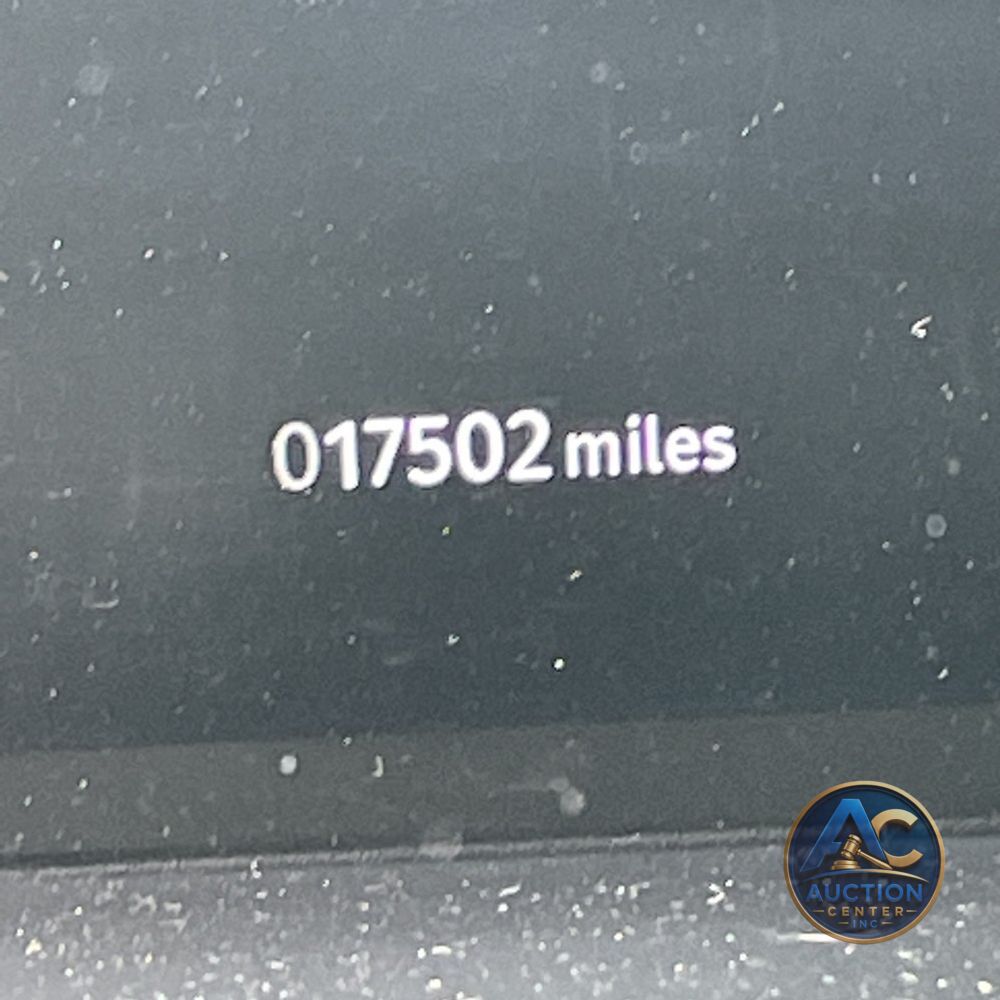 2023 Land Rover Defender 110 Standard