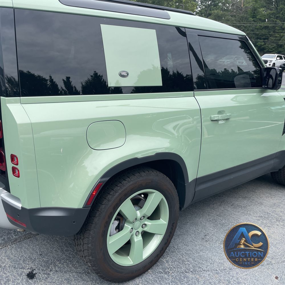 2023 Land Rover Defender 110 Standard