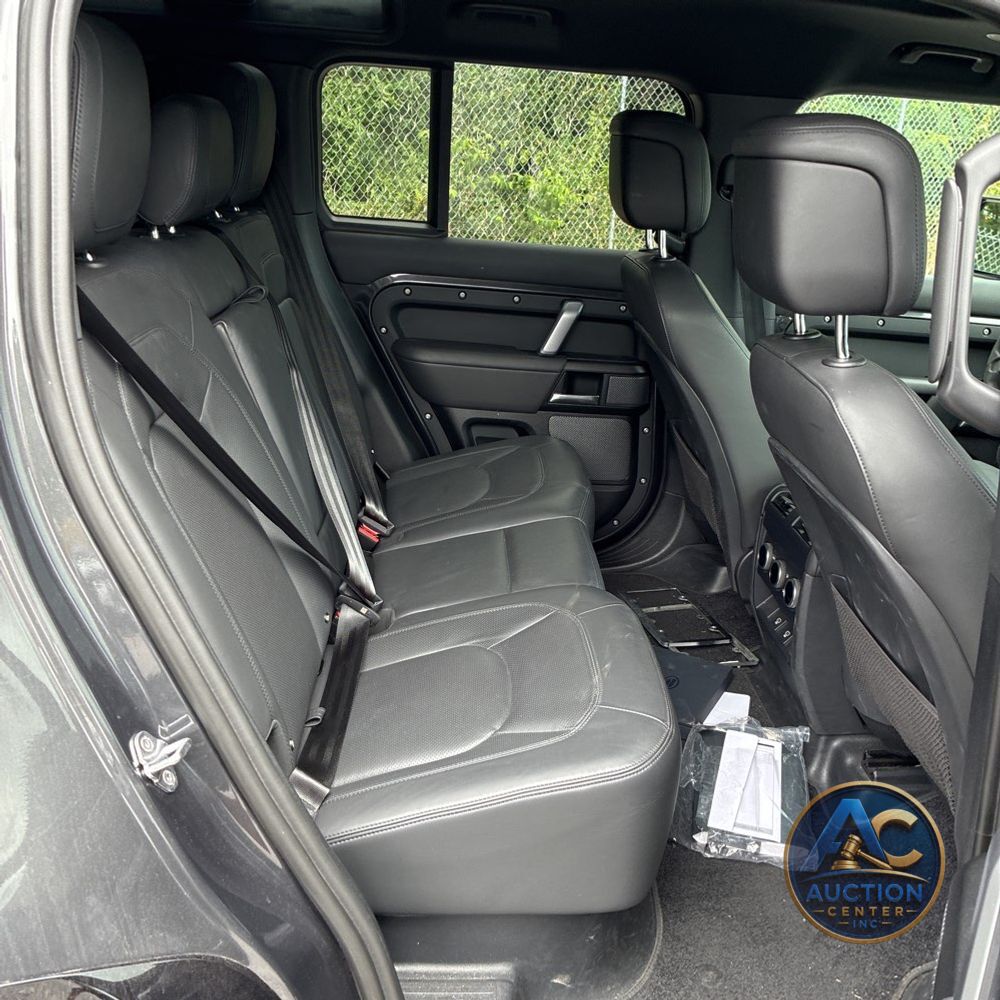 2023 Land Rover Defender 110 Carpathian Ed V8