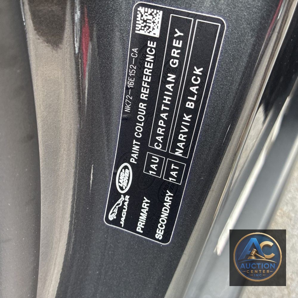 2024 Land Rover Defender 110 Carp Ed V8 P525