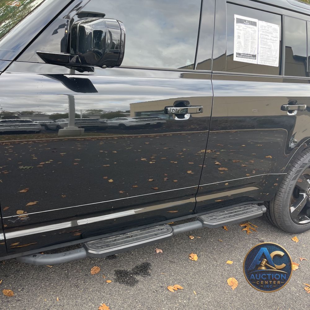 2025 Land Rover Defender 110 V8 P525