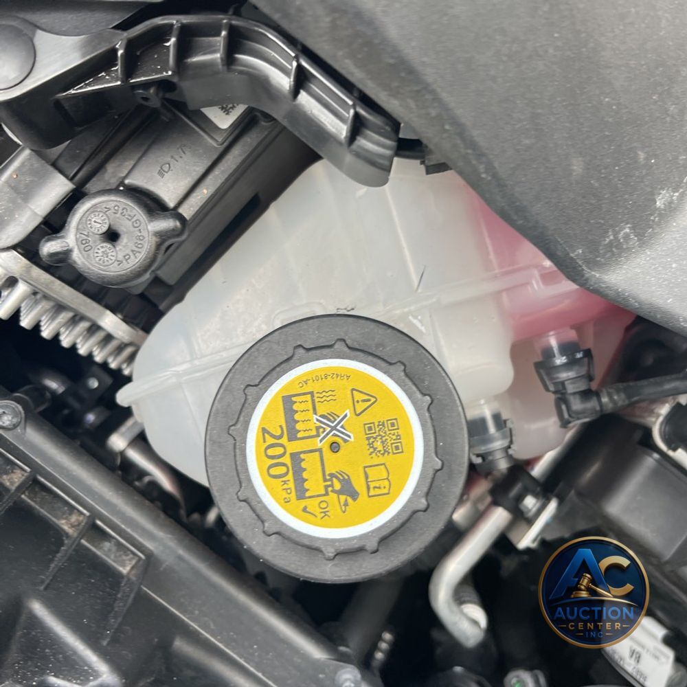 2025 Land Rover Defender 110 V8 P525