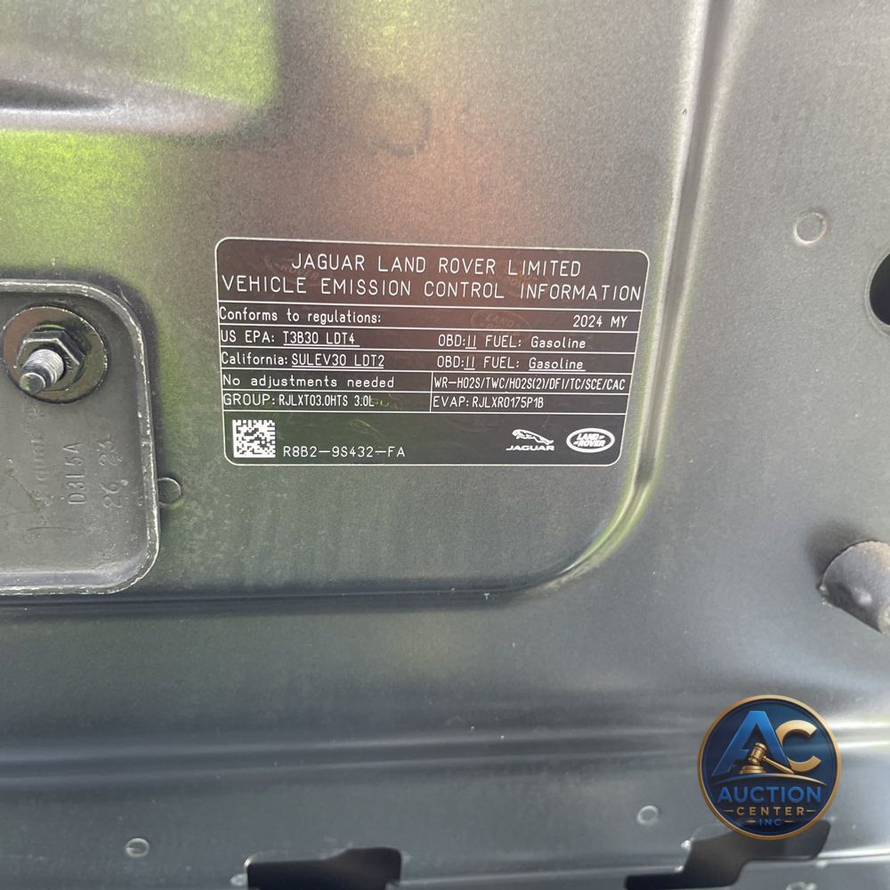 2024 Land Rover Defender 130 Outbound P400