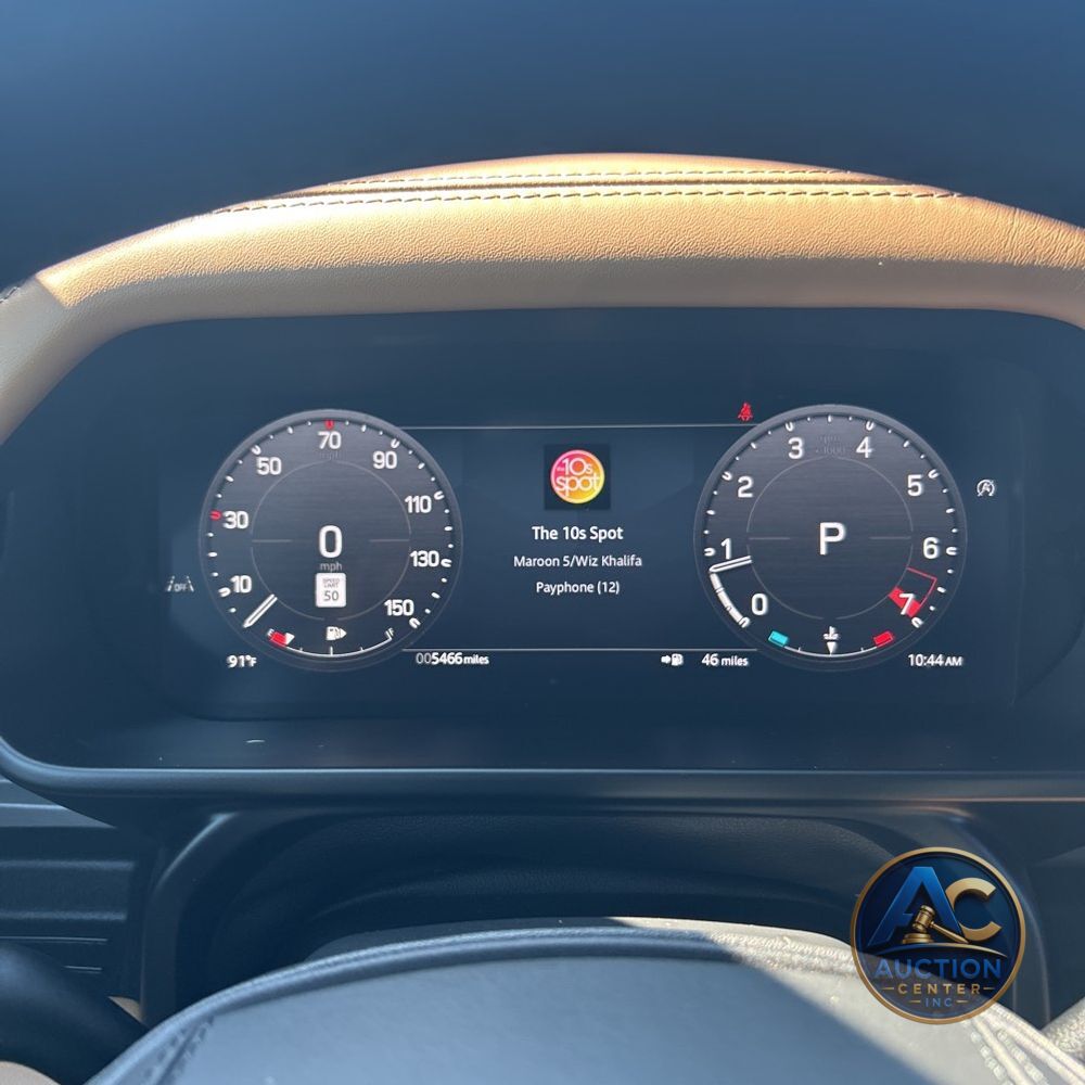 2025 Land Rover Defender 130 V8 P500