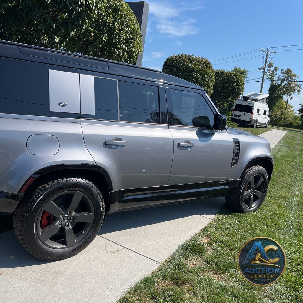 2024 Land Rover Defender 110 P400 X