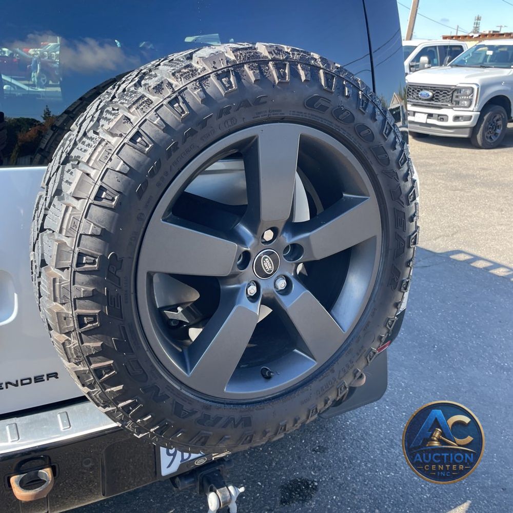 2023 Land Rover Defender 110 X