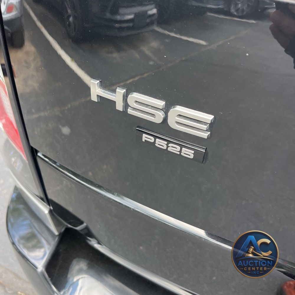 2022 Land Rover Range Rover P525 HSE Westminster Edition