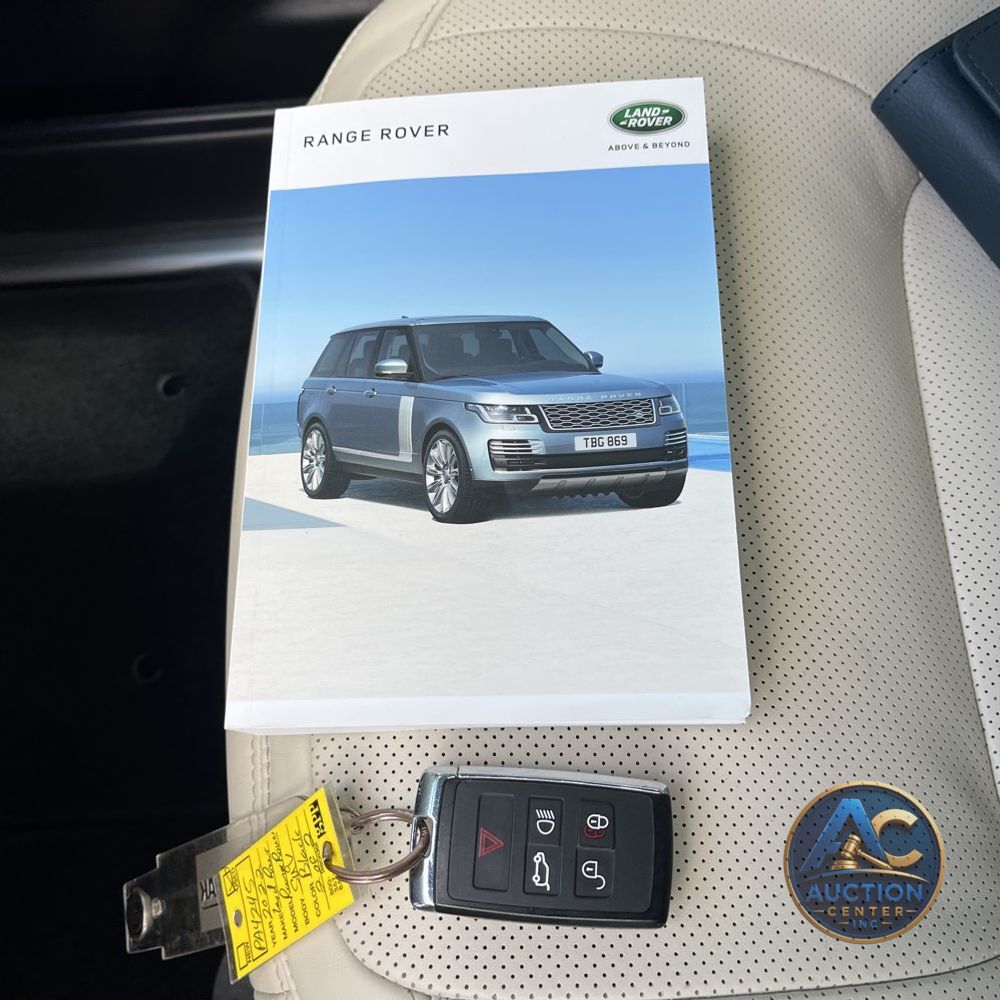 2022 Land Rover Range Rover P525 HSE Westminster Edition