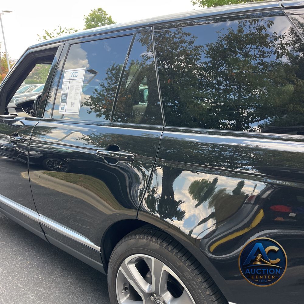 2022 Land Rover Range Rover P525 HSE Westminster Edition