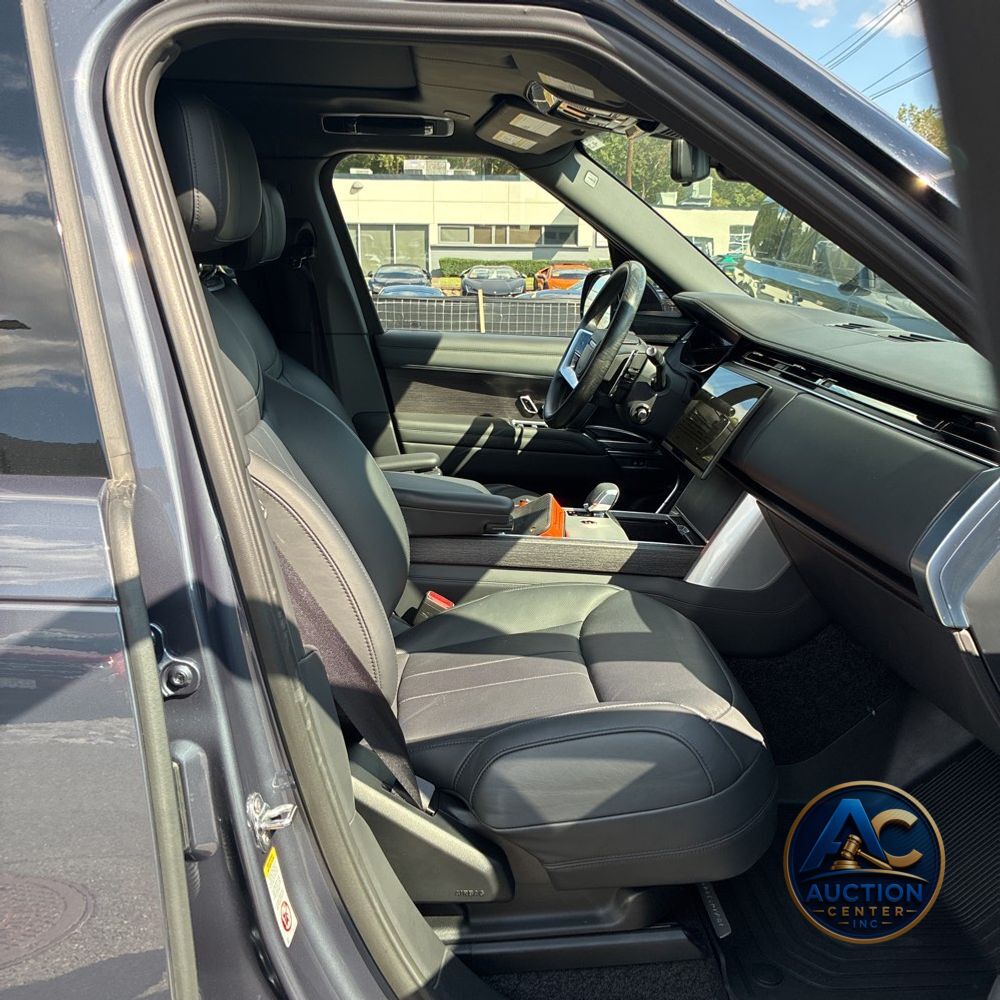 2024 Land Rover Range Rover P530 Autobiography