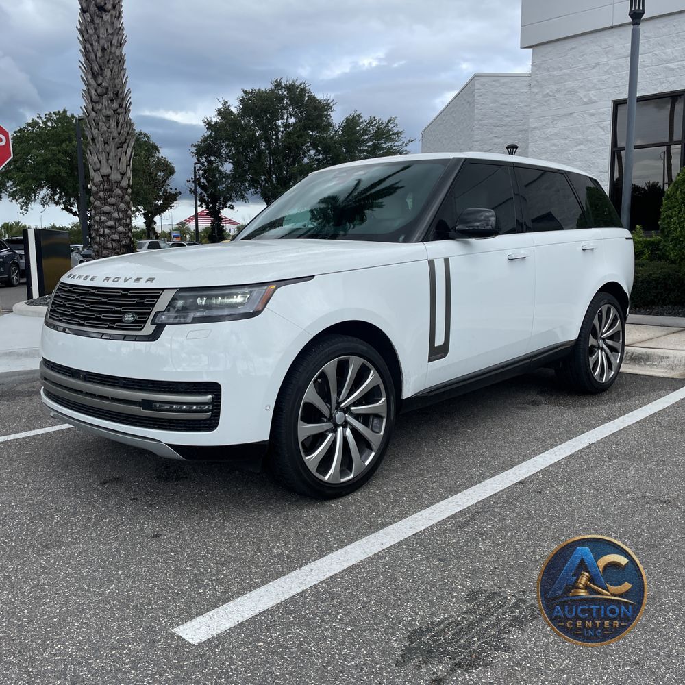 2025 Land Rover Range Rover Autobiography P530