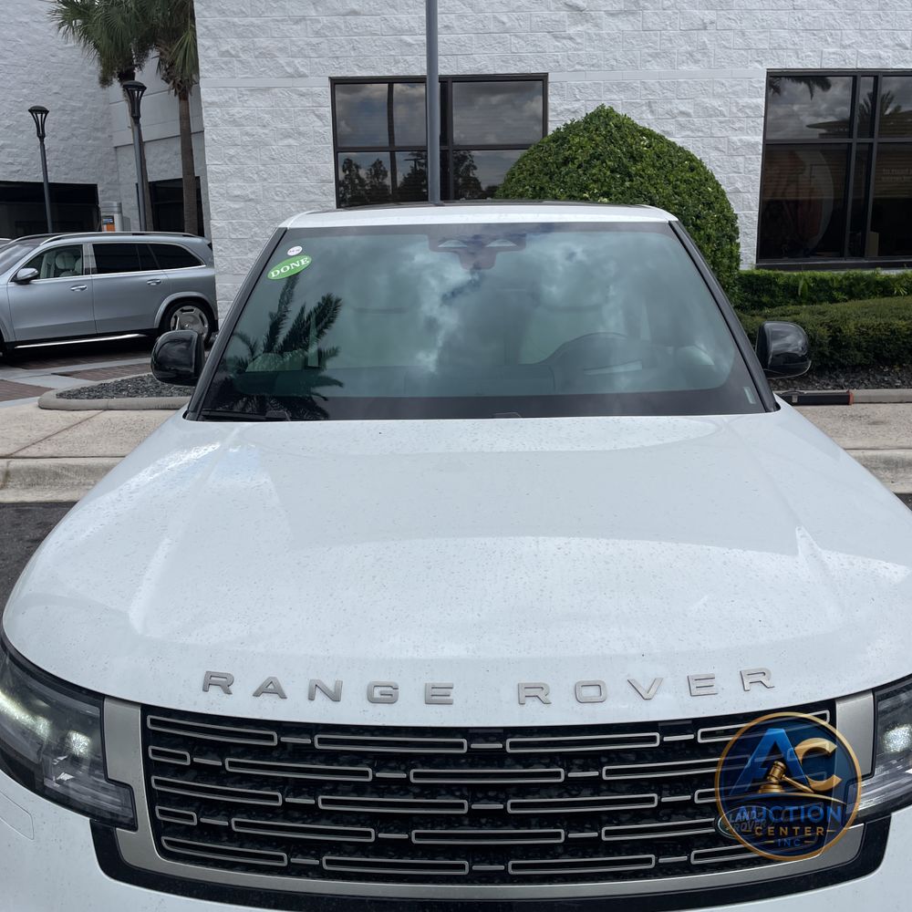 2025 Land Rover Range Rover Autobiography P530