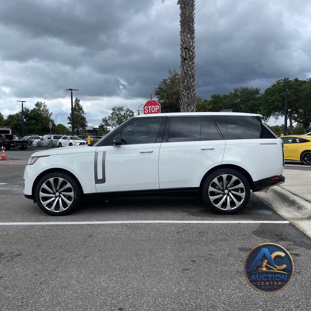 2025 Land Rover Range Rover Autobiography P530