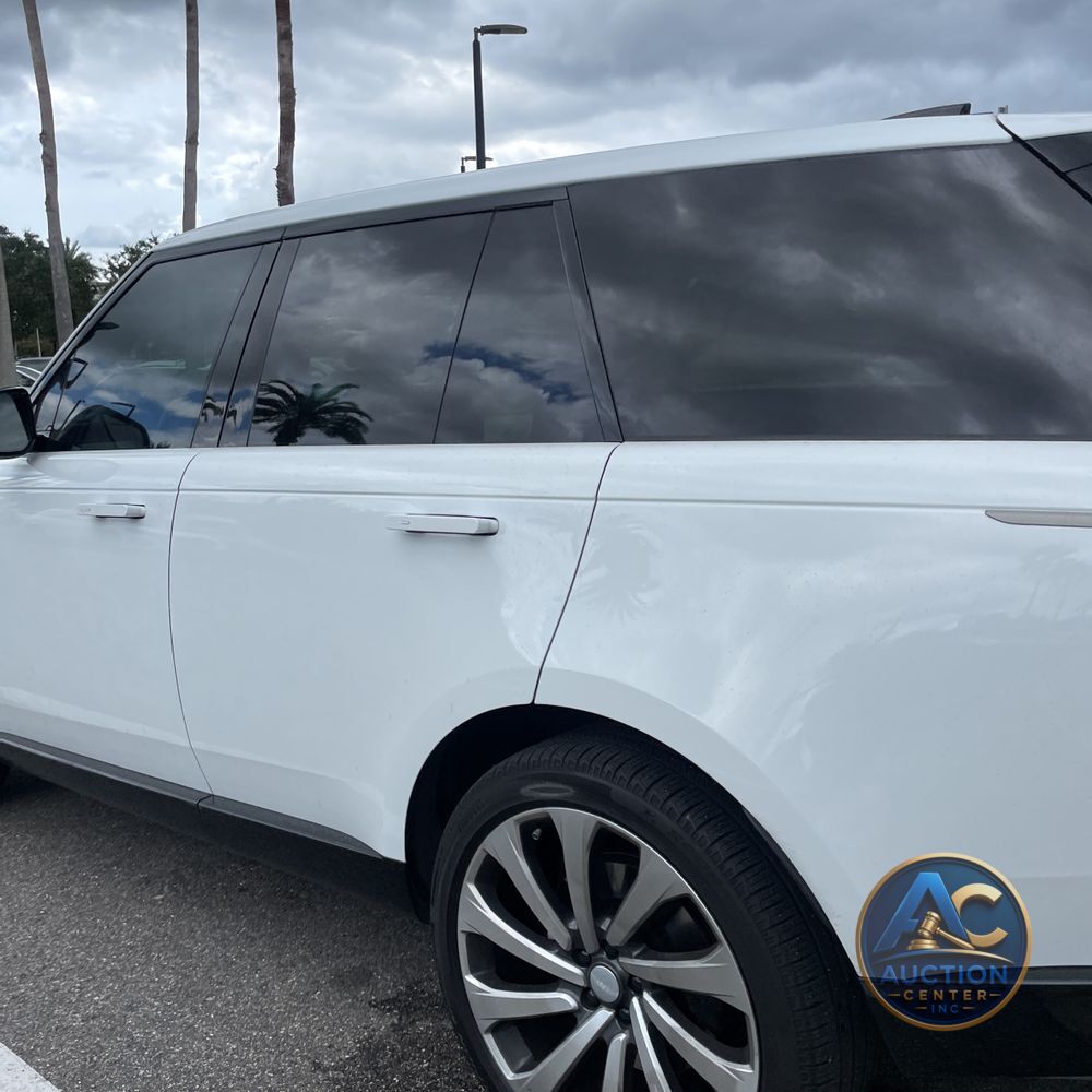 2025 Land Rover Range Rover Autobiography P530