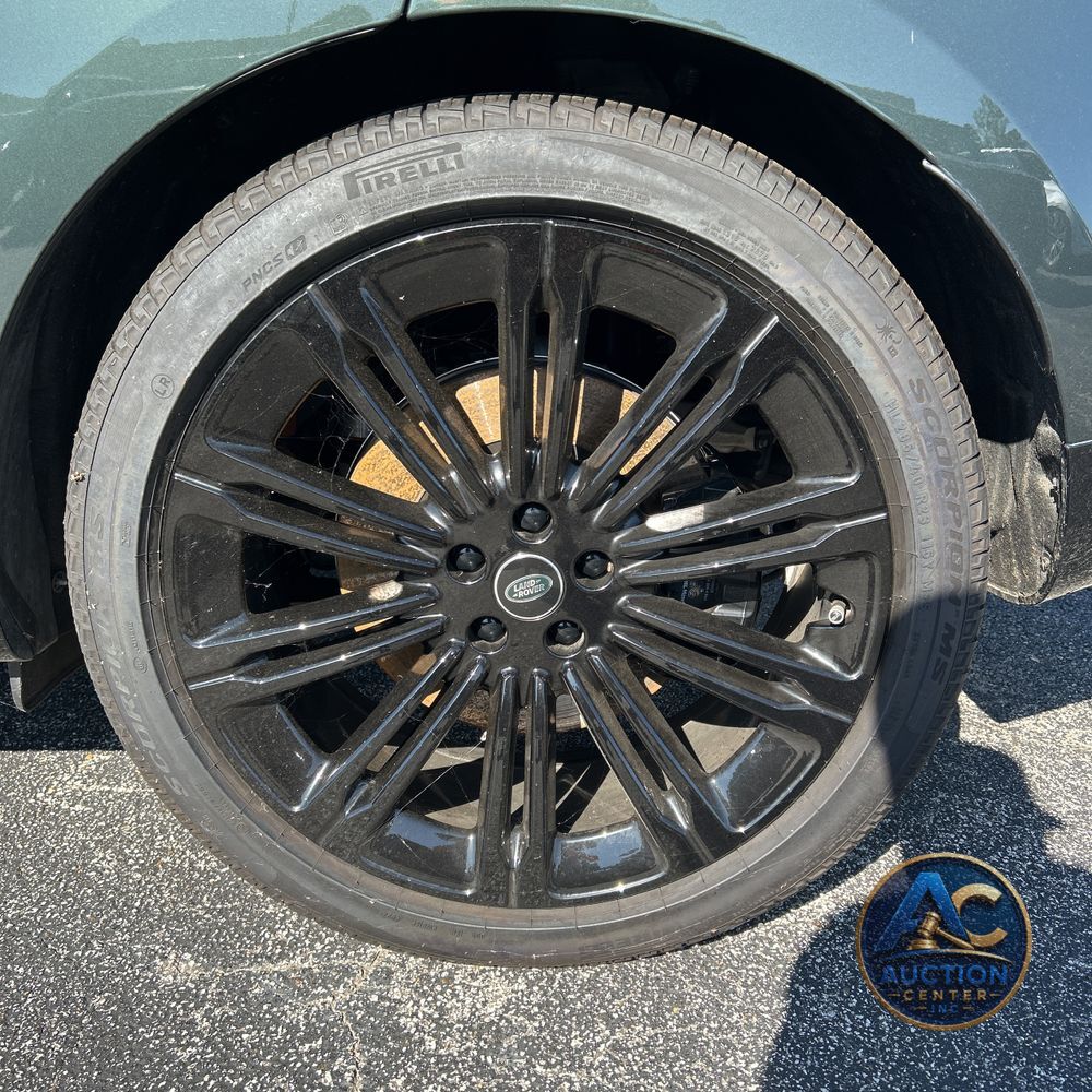 2025 Land Rover Range Rover Autobiography P530