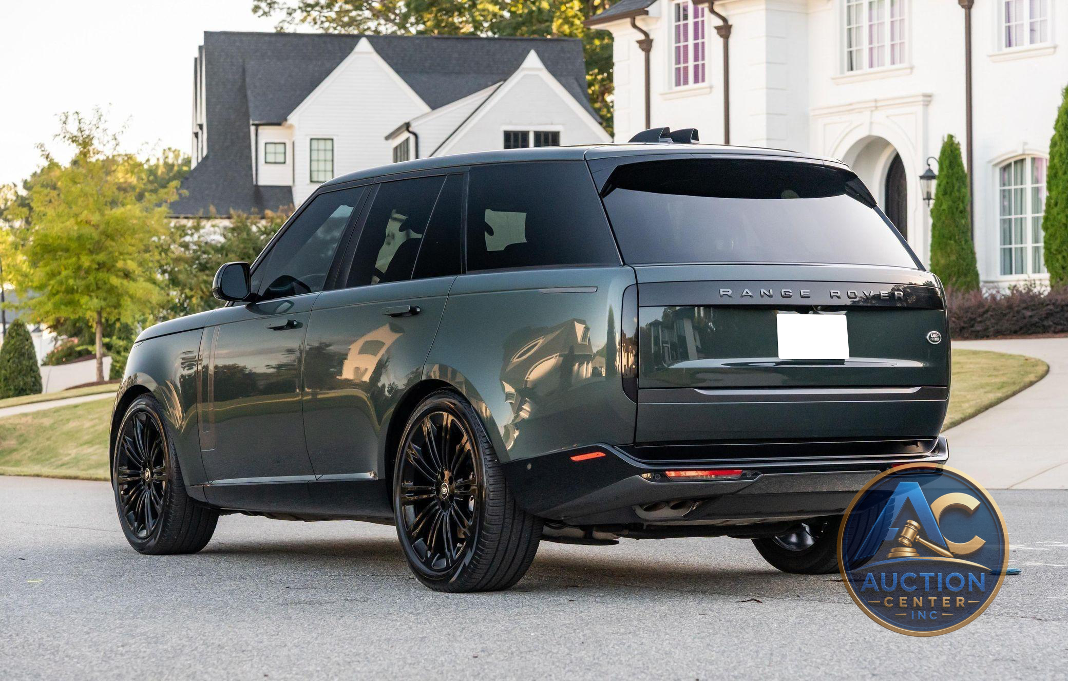 2023 Land Rover Range Rover P530 SE