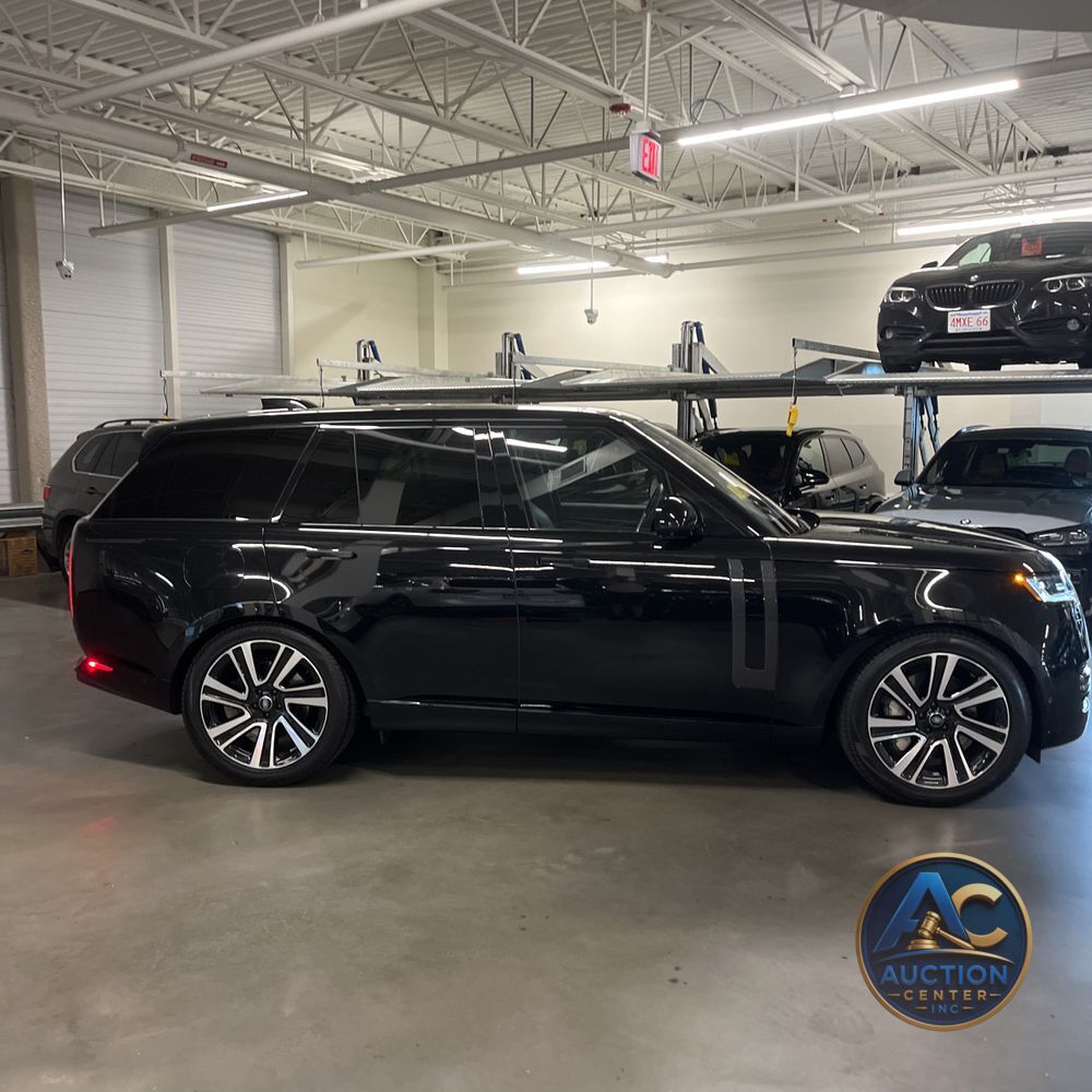 2023 Land Rover Range Rover P530 SE