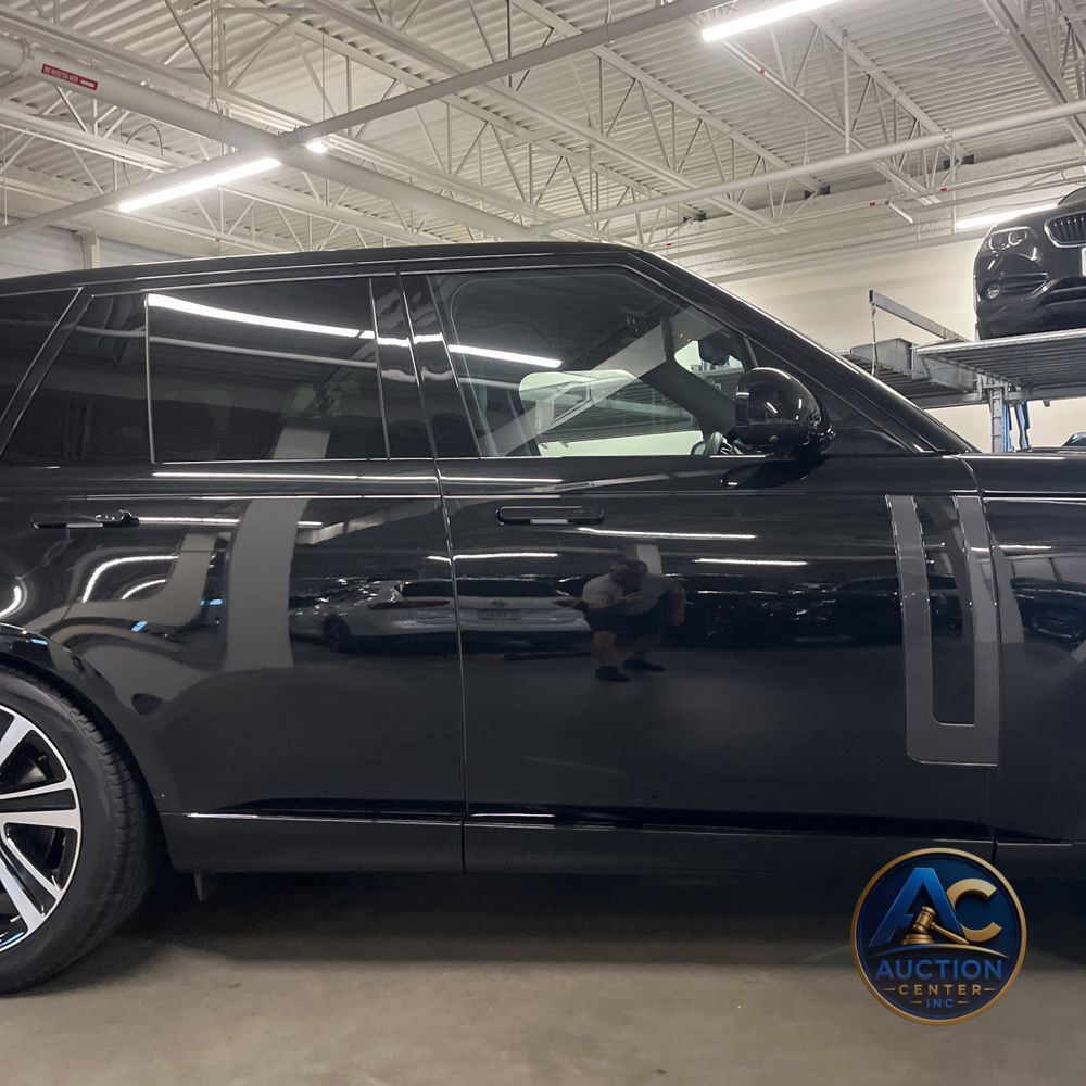 2023 Land Rover Range Rover P530 SE