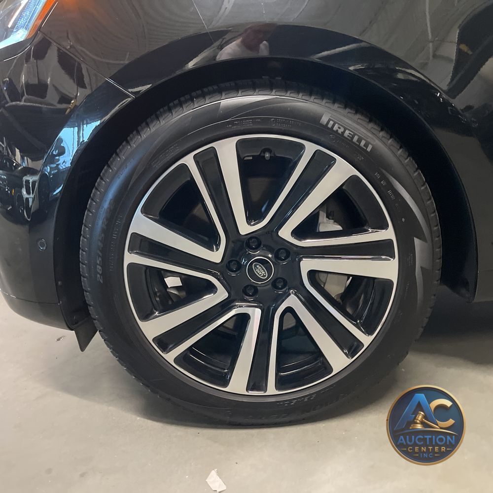 2023 Land Rover Range Rover P530 SE