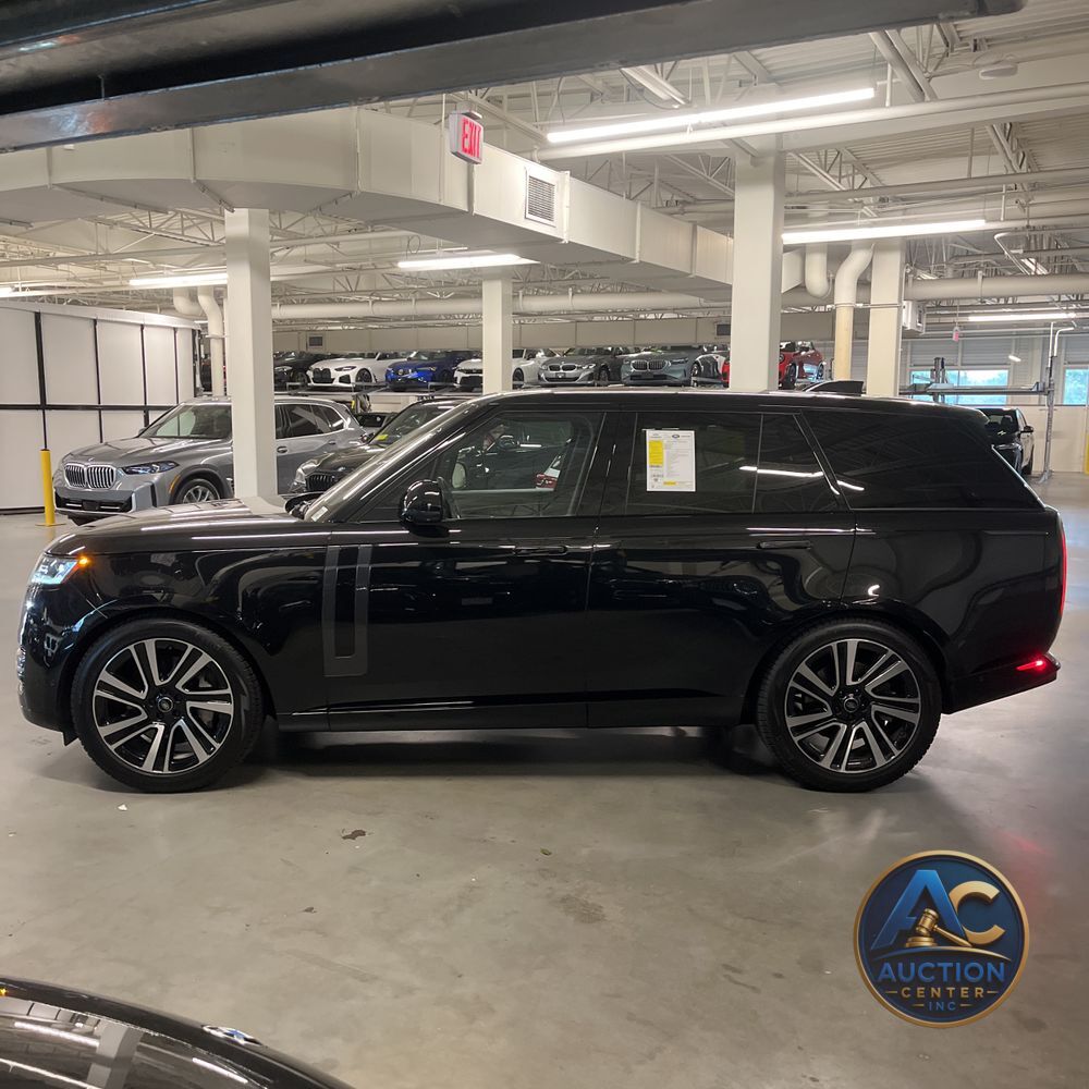 2023 Land Rover Range Rover P530 SE