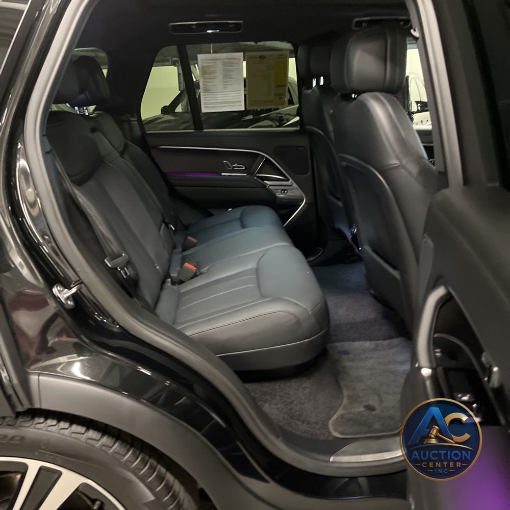 2023 Land Rover Range Rover P530 SE
