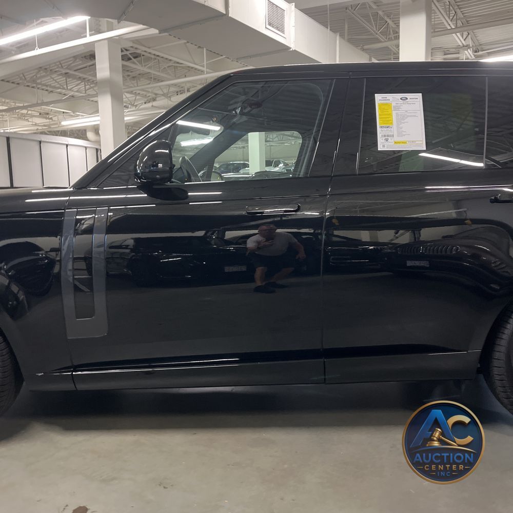 2023 Land Rover Range Rover P530 SE