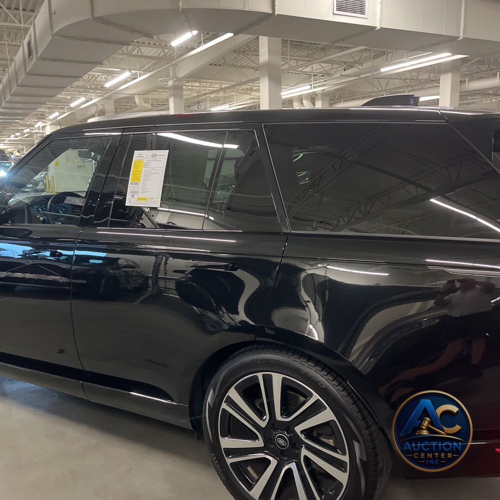 2023 Land Rover Range Rover P530 SE