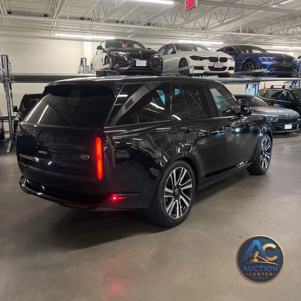 2023 Land Rover Range Rover P530 SE