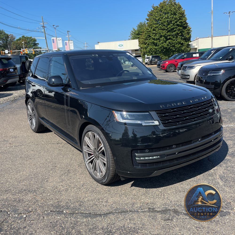 2023 Land Rover Range Rover SE