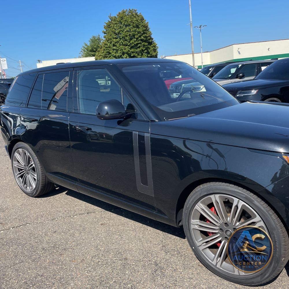 2023 Land Rover Range Rover SE