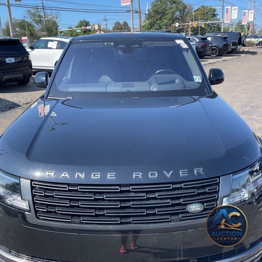 2023 Land Rover Range Rover SE