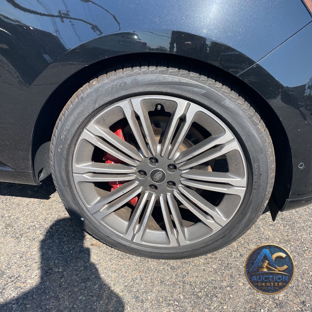 2023 Land Rover Range Rover SE