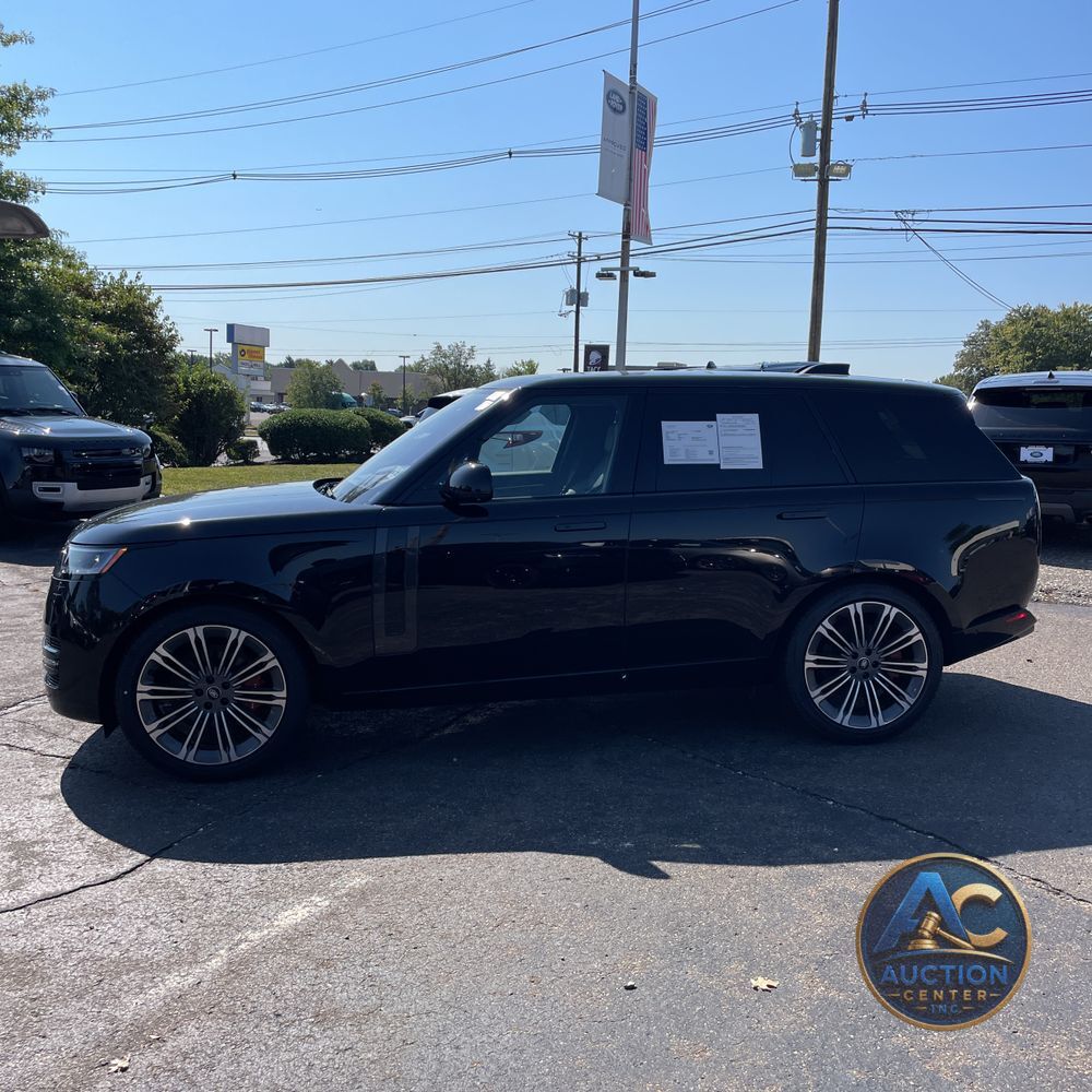 2023 Land Rover Range Rover SE
