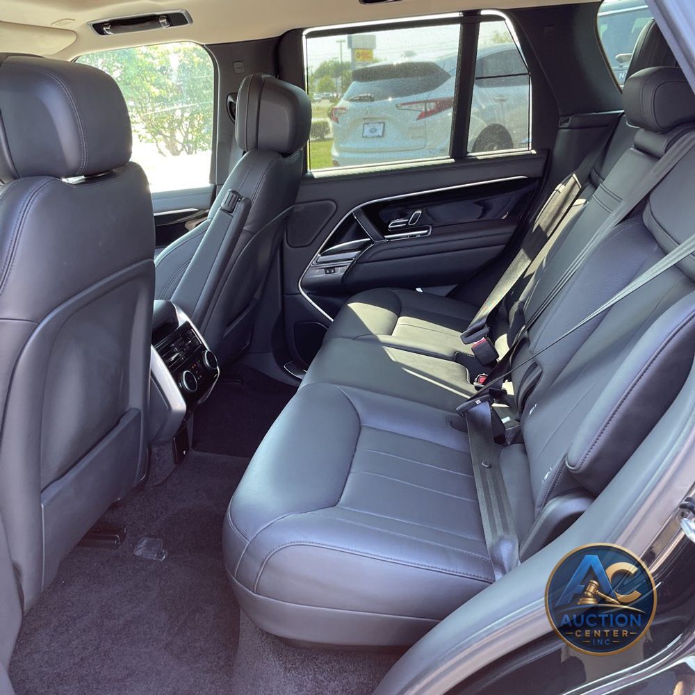 2023 Land Rover Range Rover SE